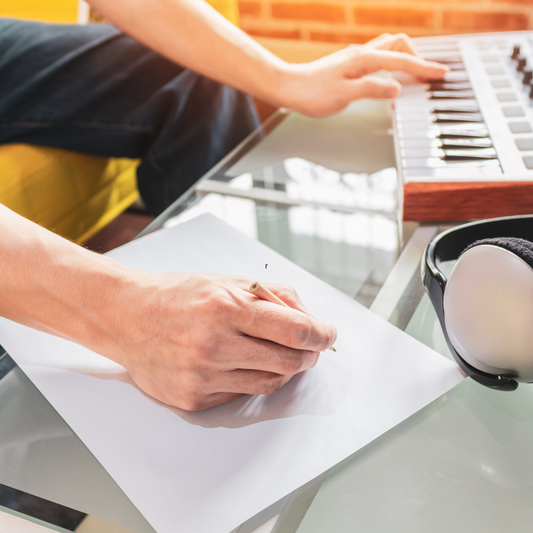 Crafting Compelling Lyrics in Beatmaking