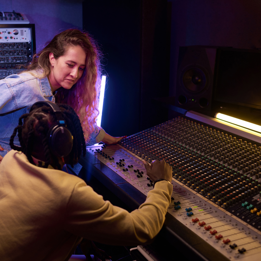 Mixing Trap Music: A Step-by-Step Guide to Clarity and Punch
