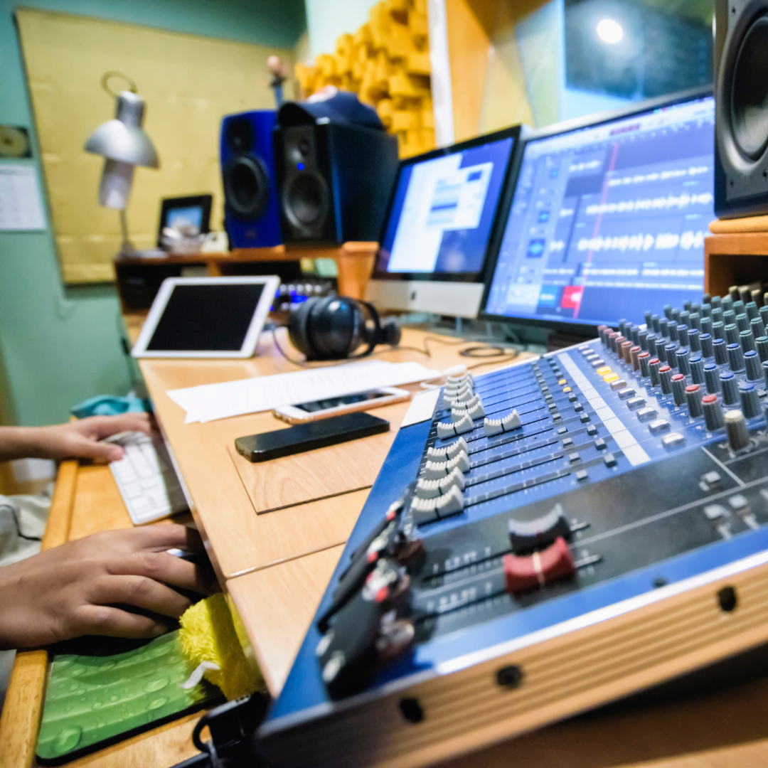 Trap Music Mixing: Balance and Panning Techniques – Mystic Alankar