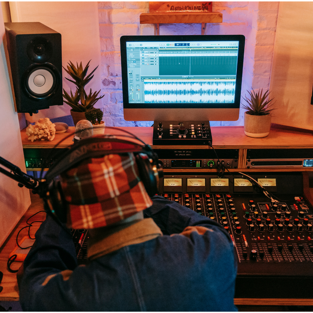 Sampling in Pop Music: A Creative Guide – Mystic Alankar
