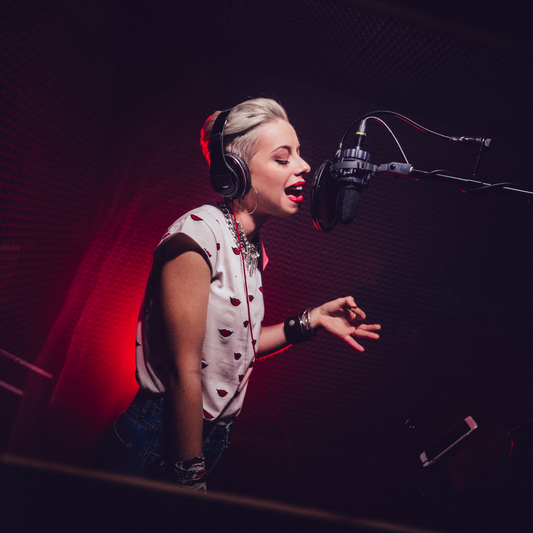 Pop Vocal Techniques: Tips for Processing and Effects